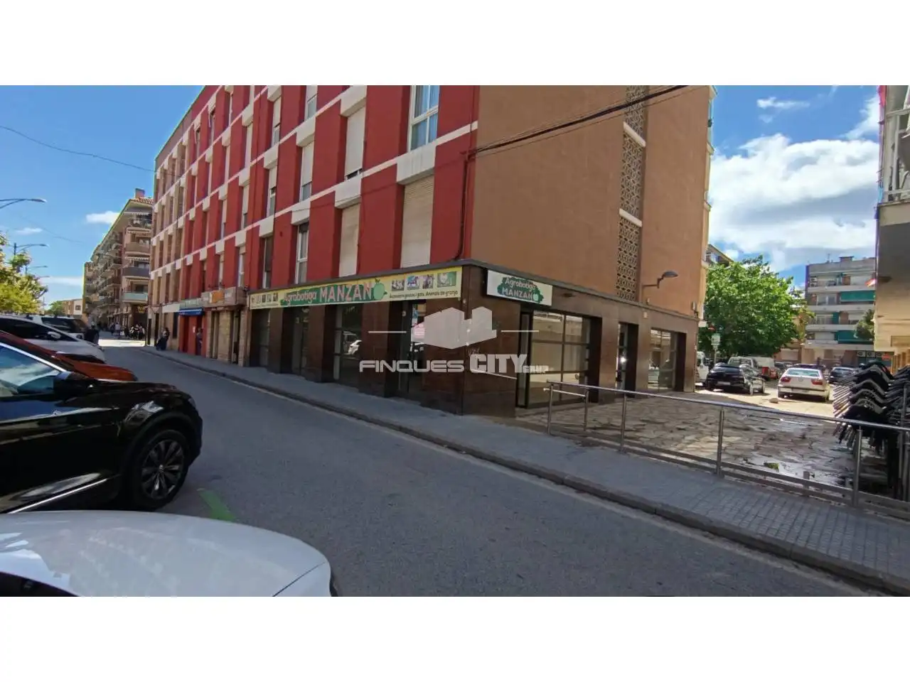 Business premises to rent in Avenida Hispanitat, imagen 6