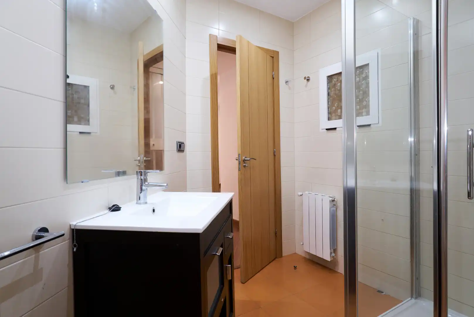 Baño de Piso en venta en Jaén con Aire acondicionado, Calefacción y Parquet