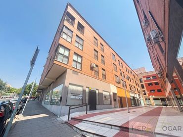 Pis amb ascensor en venda a de Bachilleres