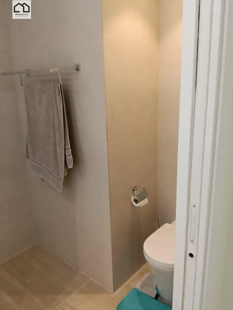 Bany de Casa o xalet en venda en Guardamar del Segura amb Aire condicionat, Jardí privat i Terrassa