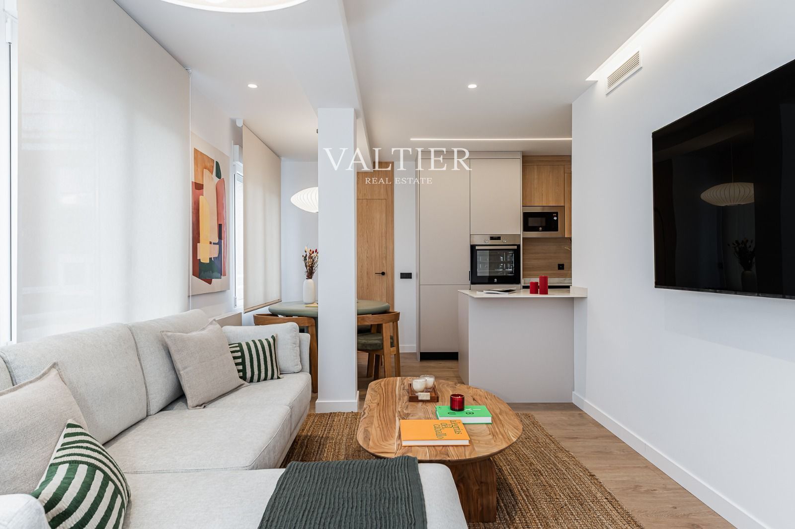 Habitación de Piso de alquiler en  Madrid Capital con Aire acondicionado y Amueblado