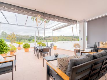 Adossat amb piscina en venda a Estepona Pueblo