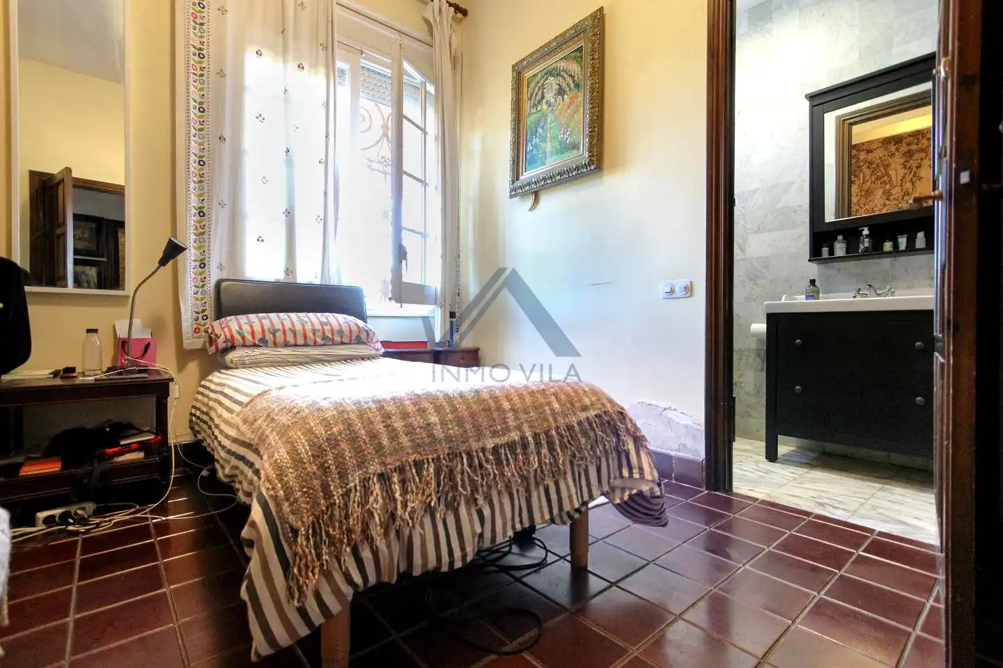 Dormitori de Casa o xalet en venda en Montornès del Vallès amb Jardí privat, Terrassa i Piscina