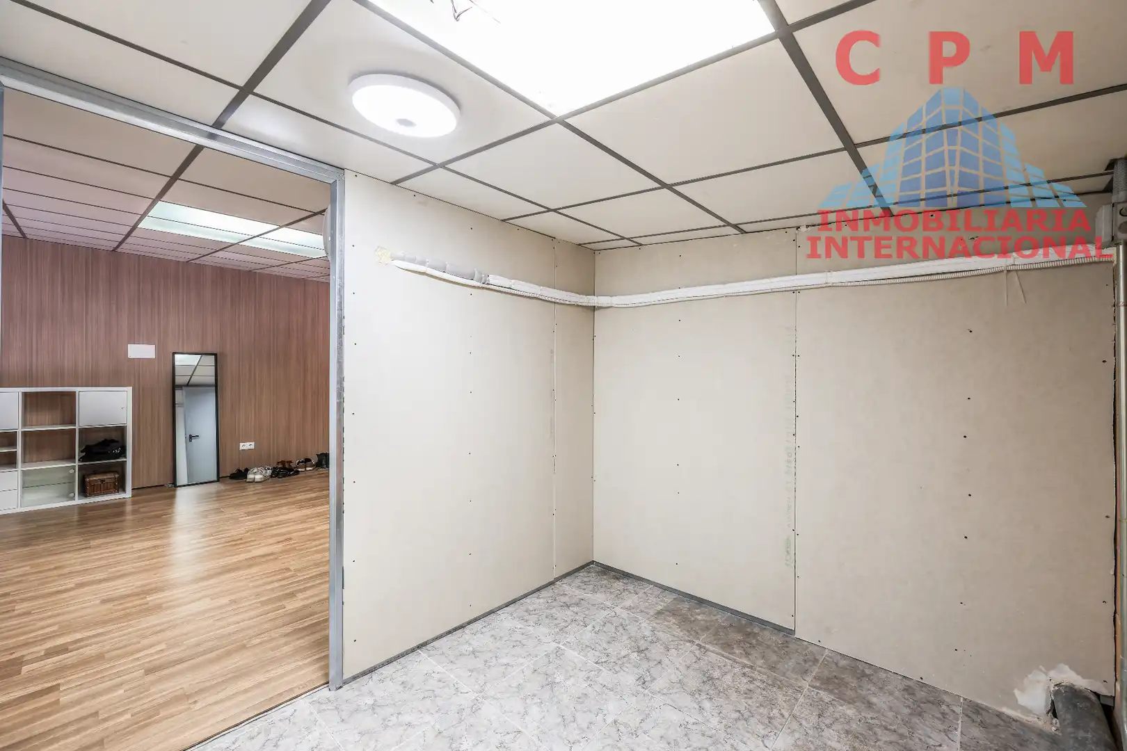 Nave industrial en venta en Loeches con Calefacción