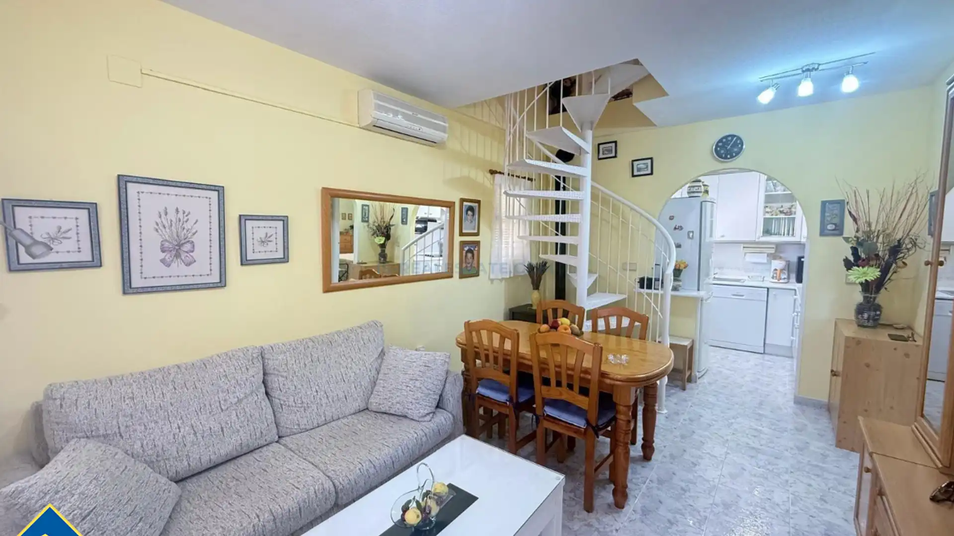 Living room of Houses for sale in Orihuela  with Air Conditioner, Heating and Terrace