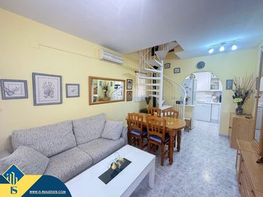 Bungalow avec piscine à vendre à Orihuela Costa