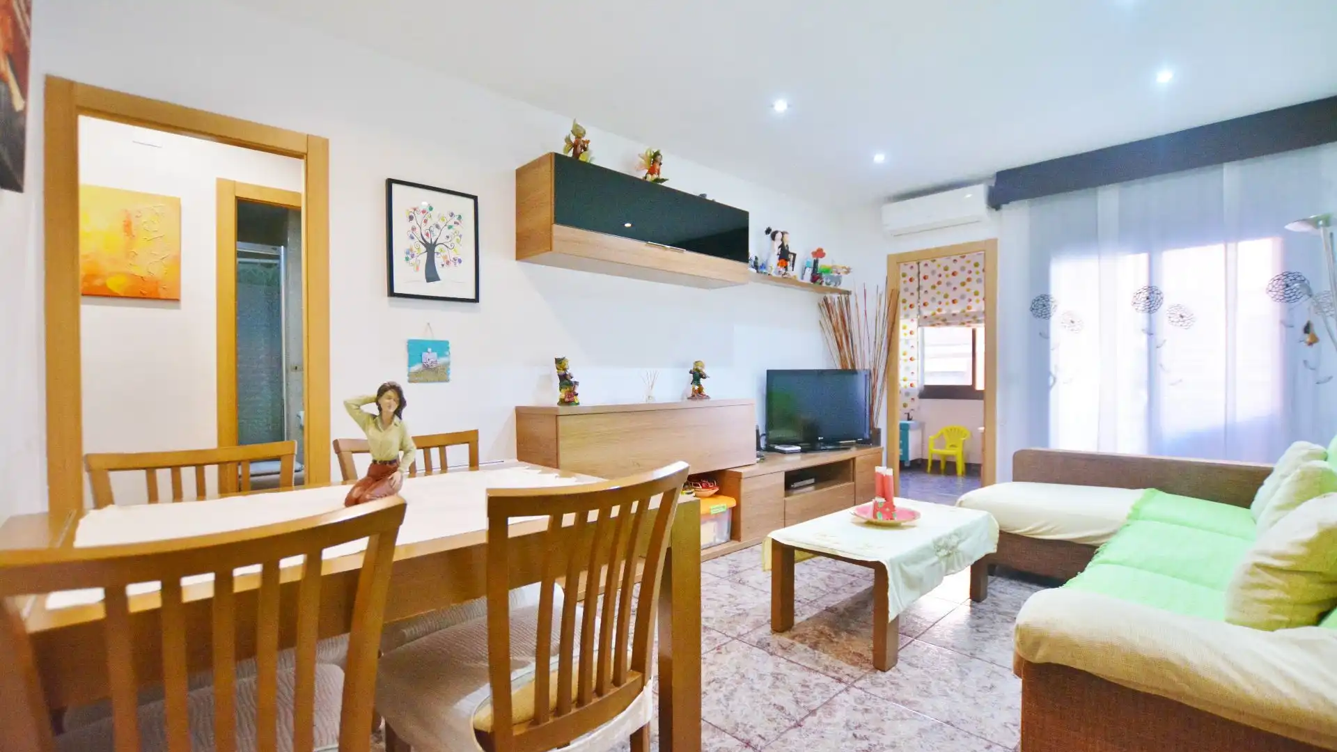 Pis en venda a Jacinto Verdaguer, Santa Rosa