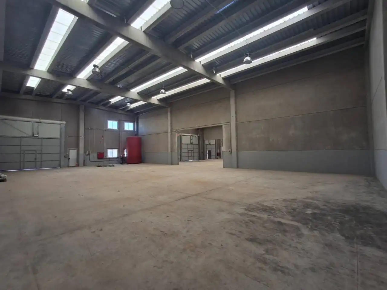 Nau industrial de lloguer a Riba-roja de Túria