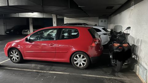 Foto 3 de Garaje de alquiler en Carretera Vizcaína, 40, El Polígono, Gijón