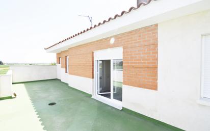 Exterior view of House or chalet for sale in Calvarrasa de Abajo  with Heating