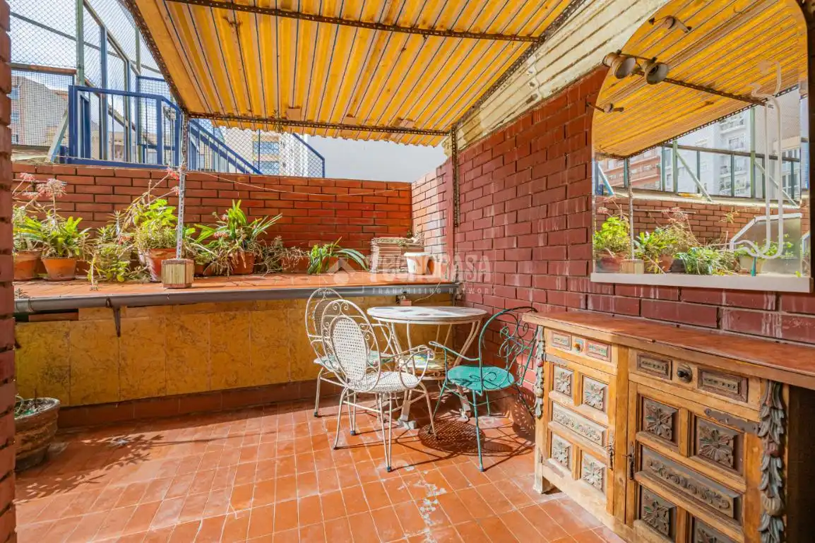 Terraza de Piso en venta en Barcelona con Jardín privado, Terraza y Balcón