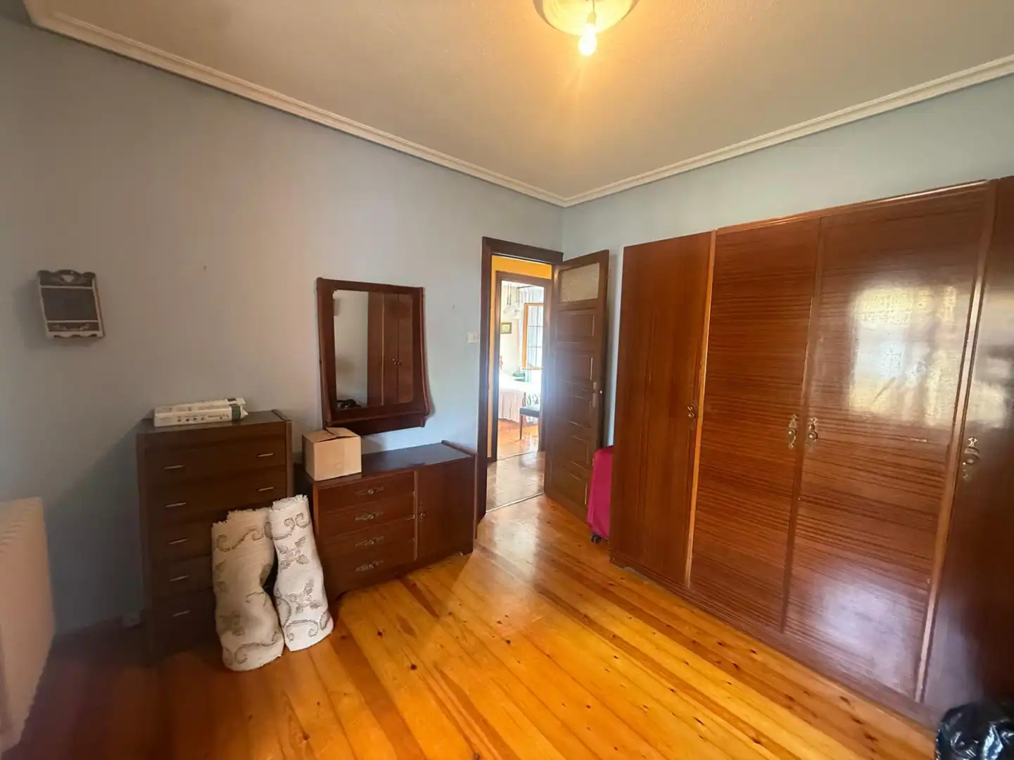 Habitación de Piso en venta en Castrillón con Calefacción, Jardín privado y Parquet