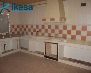 Cuina de Casa adosada en venda en Cortegana amb Jardí privat i Terrassa