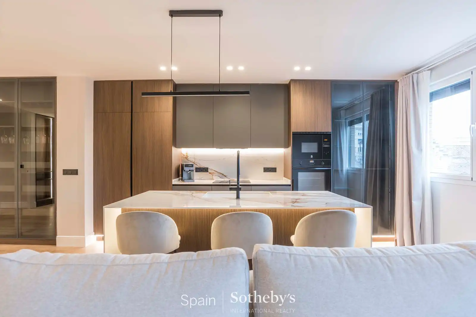 Cocina de Apartamento en venta en Madrid con Aire acondicionado, Calefacción y Trastero