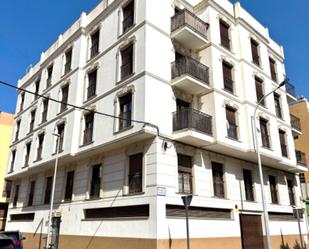 Vista exterior de Pis en venda en  Melilla Capital amb Aire condicionat, Moblat i Balcó