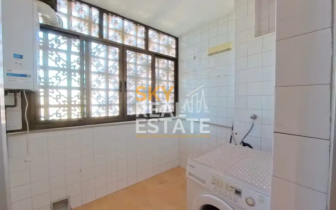 Flat for sale in Fuenlabrada  with Air Conditioner, Furnished and Balcony