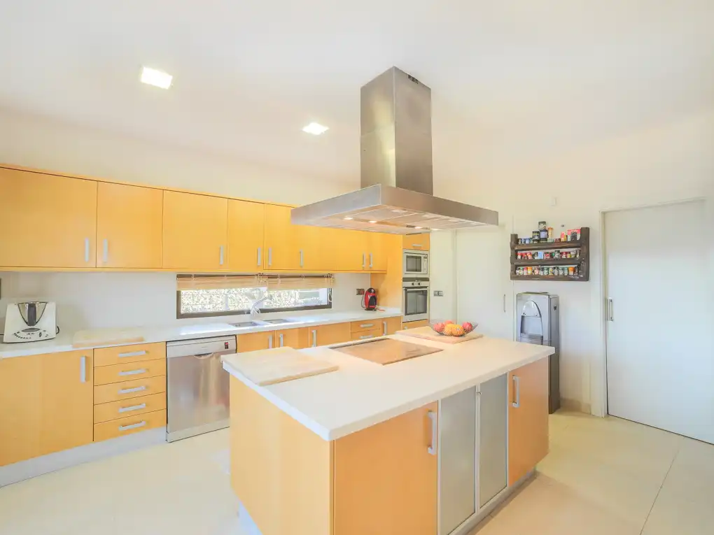 Casa amb terrassa en venda a Los Pinares - La Masia, imagen 11