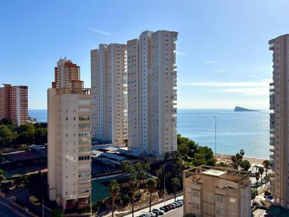 Vista exterior de Pis en venda en Benidorm amb Calefacció, Jardí privat i Terrassa