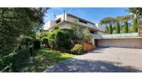 Exterior view of House or chalet for sale in Vilanova del Vallès  with Air Conditioner, Heating and Private garden