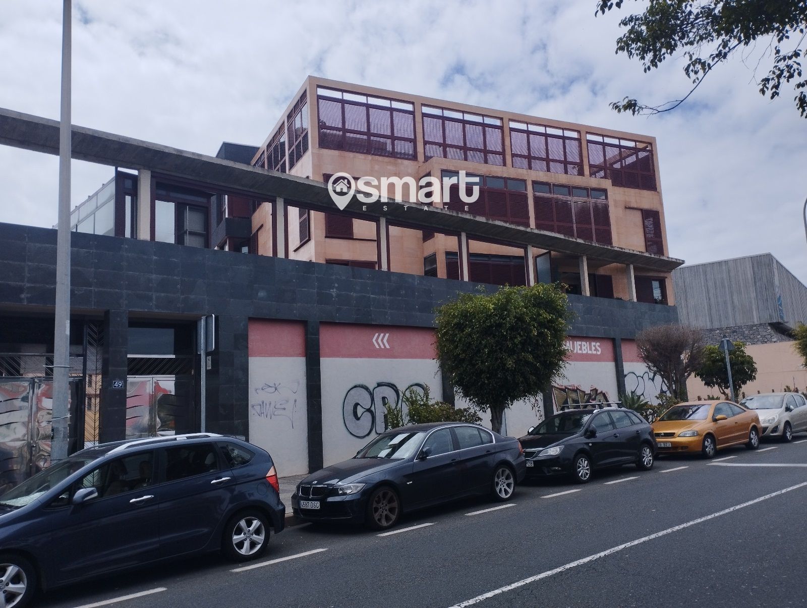 Vista exterior de Garatge en venda en Las Palmas de Gran Canaria