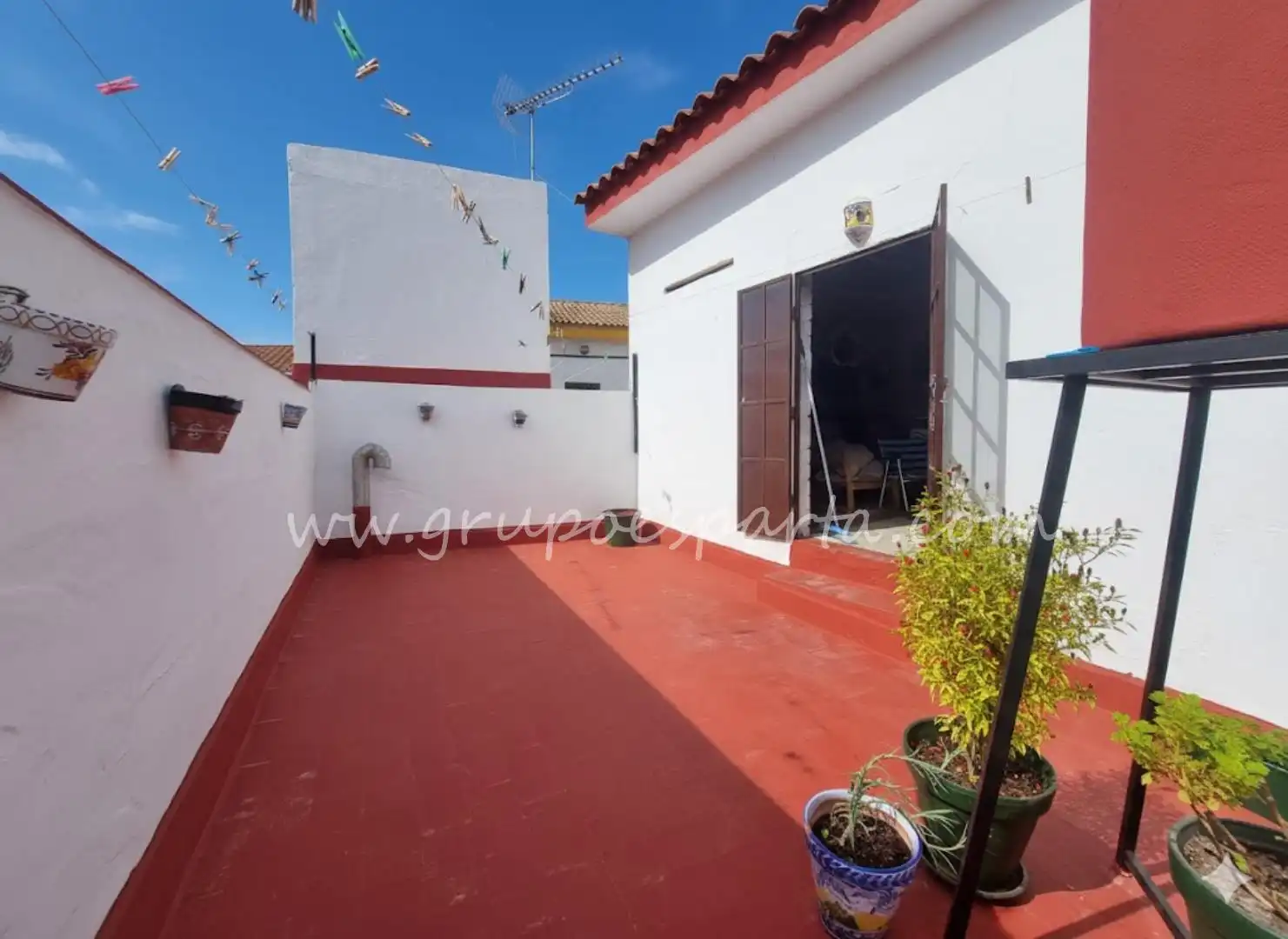 Vista exterior de Casa adosada en venta en Olivares con Aire acondicionado, Terraza y Amueblado