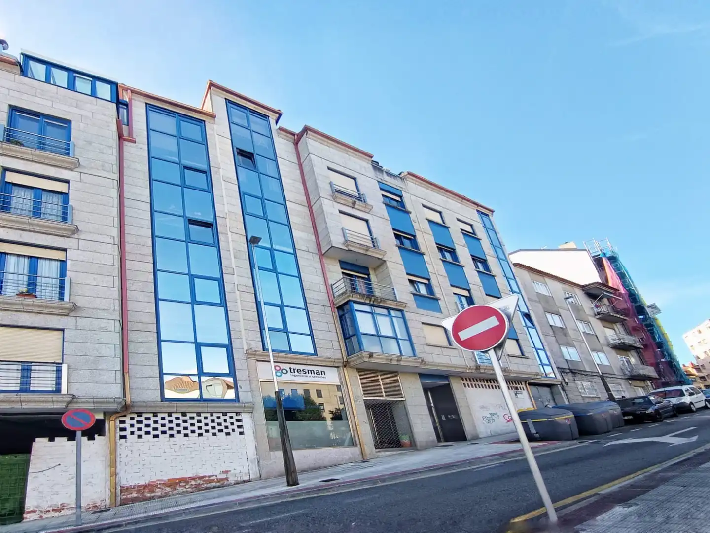 Außenansicht von Wohnung zur Miete in Pontevedra Capital  mit Heizung und Möbliert