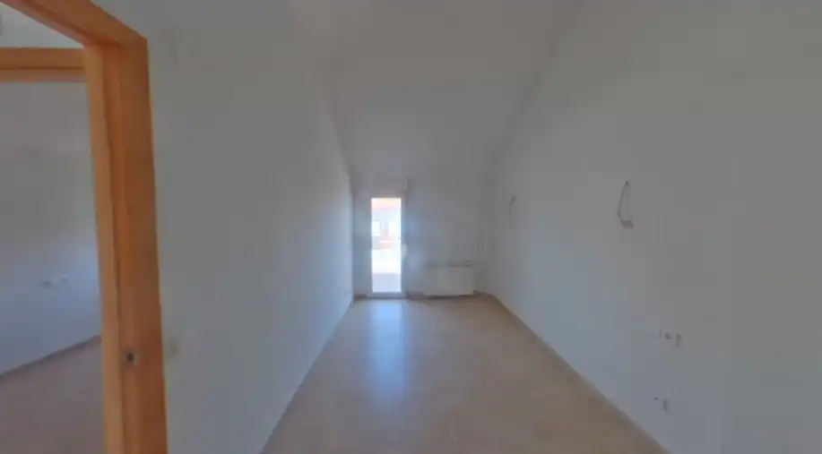 Casa adosada en venda a Isabel La Catolica, 8, Villaverde de Medina