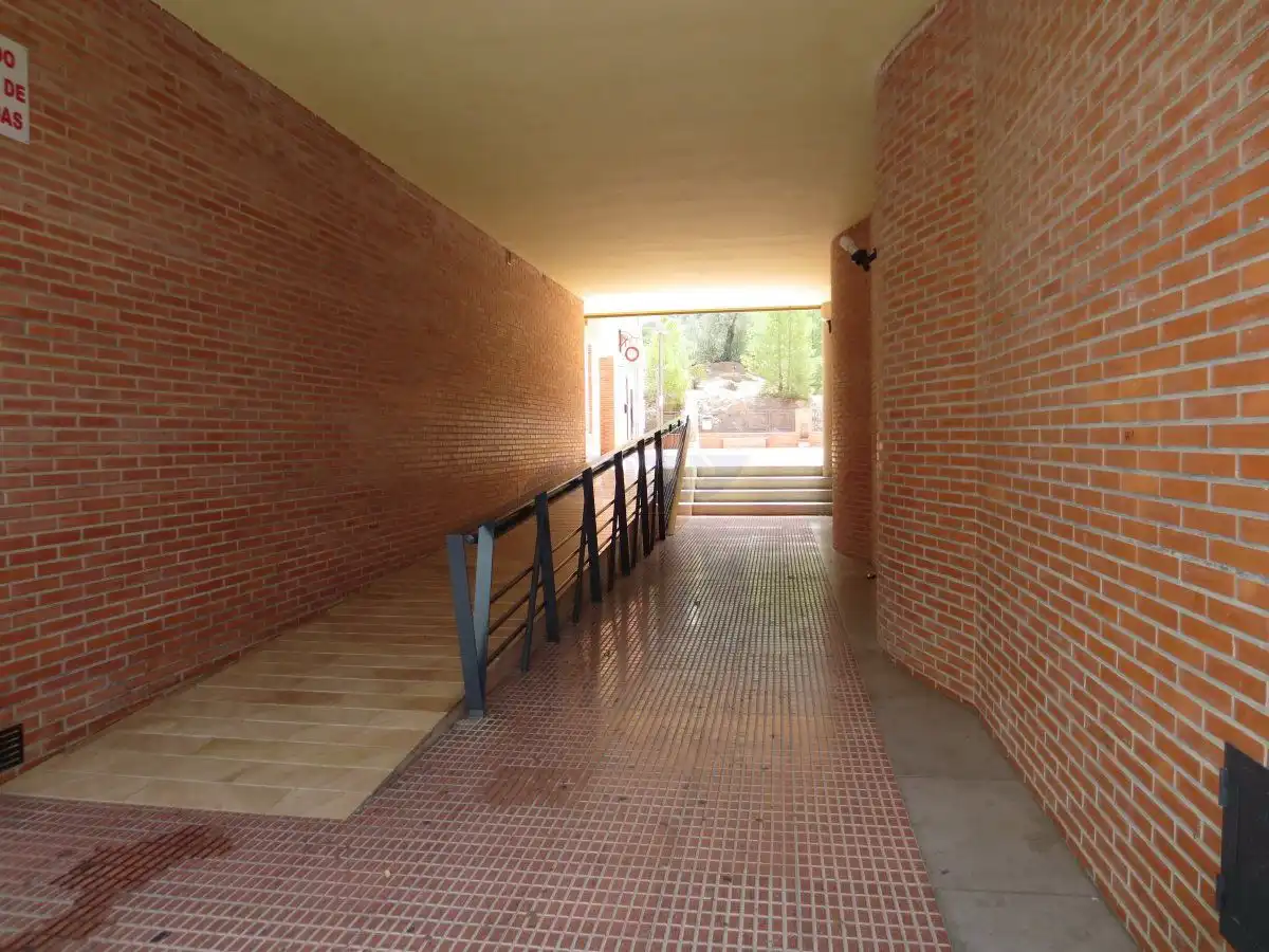Geschaftsraum zur Miete in Murcia