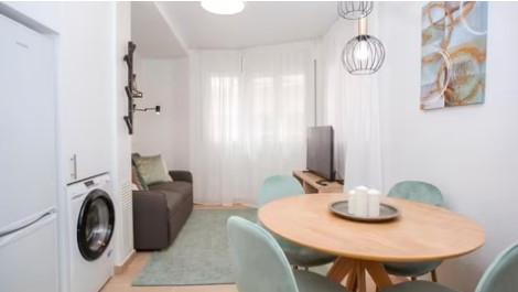 Foto 2 de Piso en venta en Carrer de Los Castillejos, Sagrada Família, Barcelona