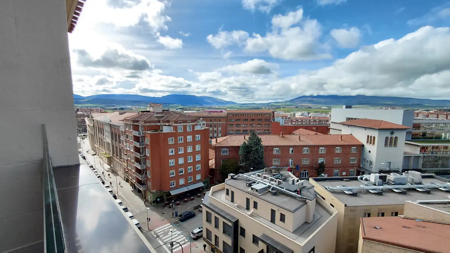 Ático de alquiler en Pamplona-Iruña - Bergamín, 43, 2º Ensanche