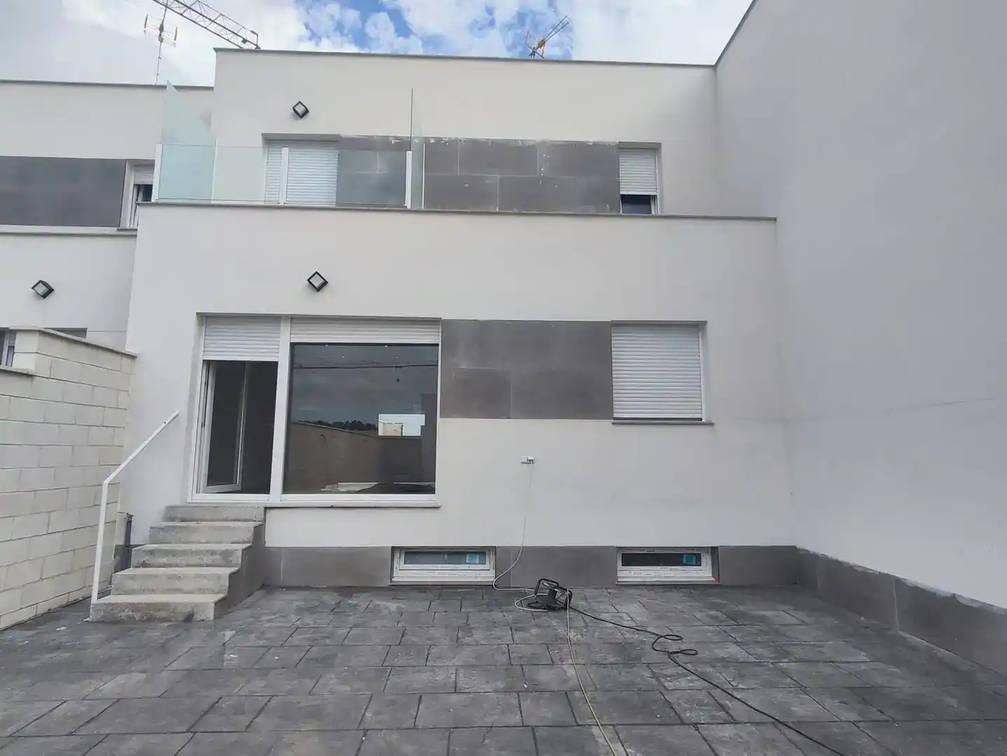 Vista exterior de Casa o xalet en venda en Villamayor amb Terrassa