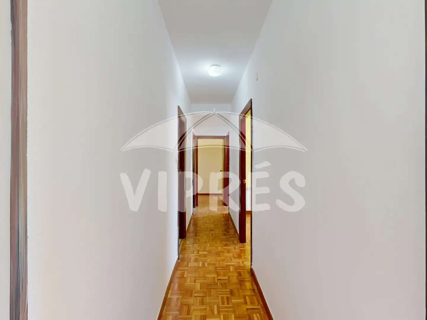 Piso en venta en Mérida con Calefacción, Parquet y Balcón