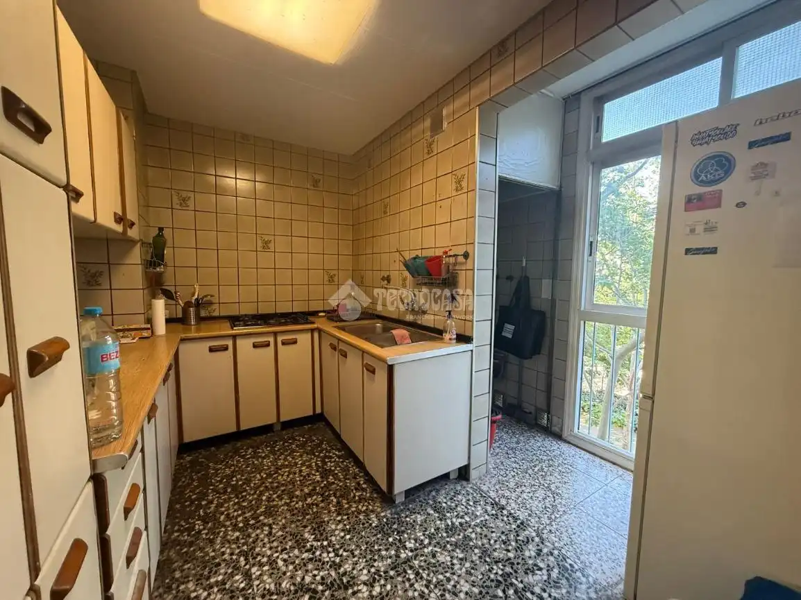 Cocina de Piso en venta en Barcelona con Aire acondicionado, Calefacción y Terraza
