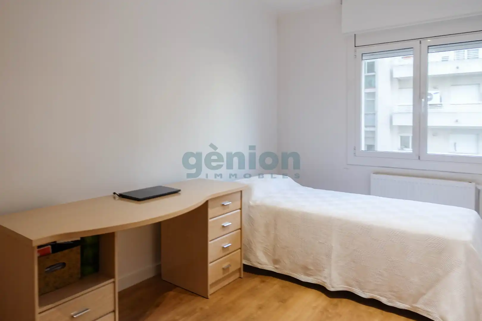Habitación de Piso en venta en Girona con Aire acondicionado, Calefacción y Balcón