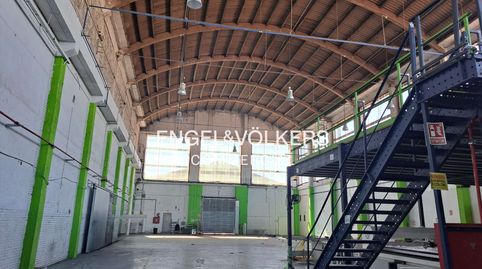 Foto 4 von Fabrikhallen zur Miete in Pla de Bon Aire, Terrassa