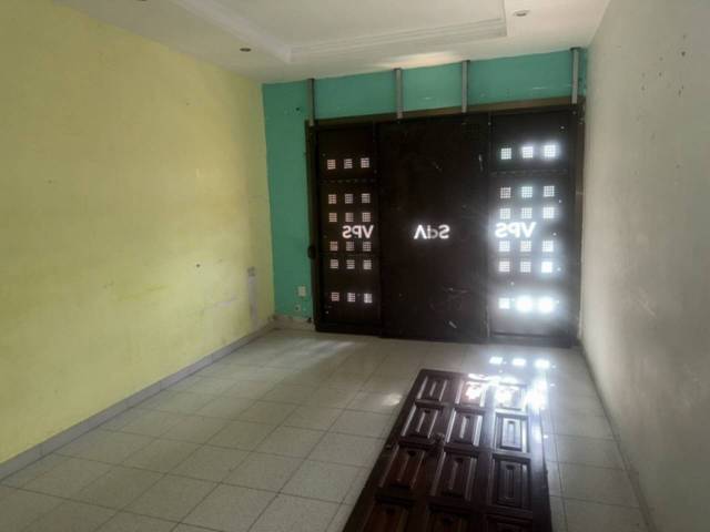 Piso en Venta en Hostal