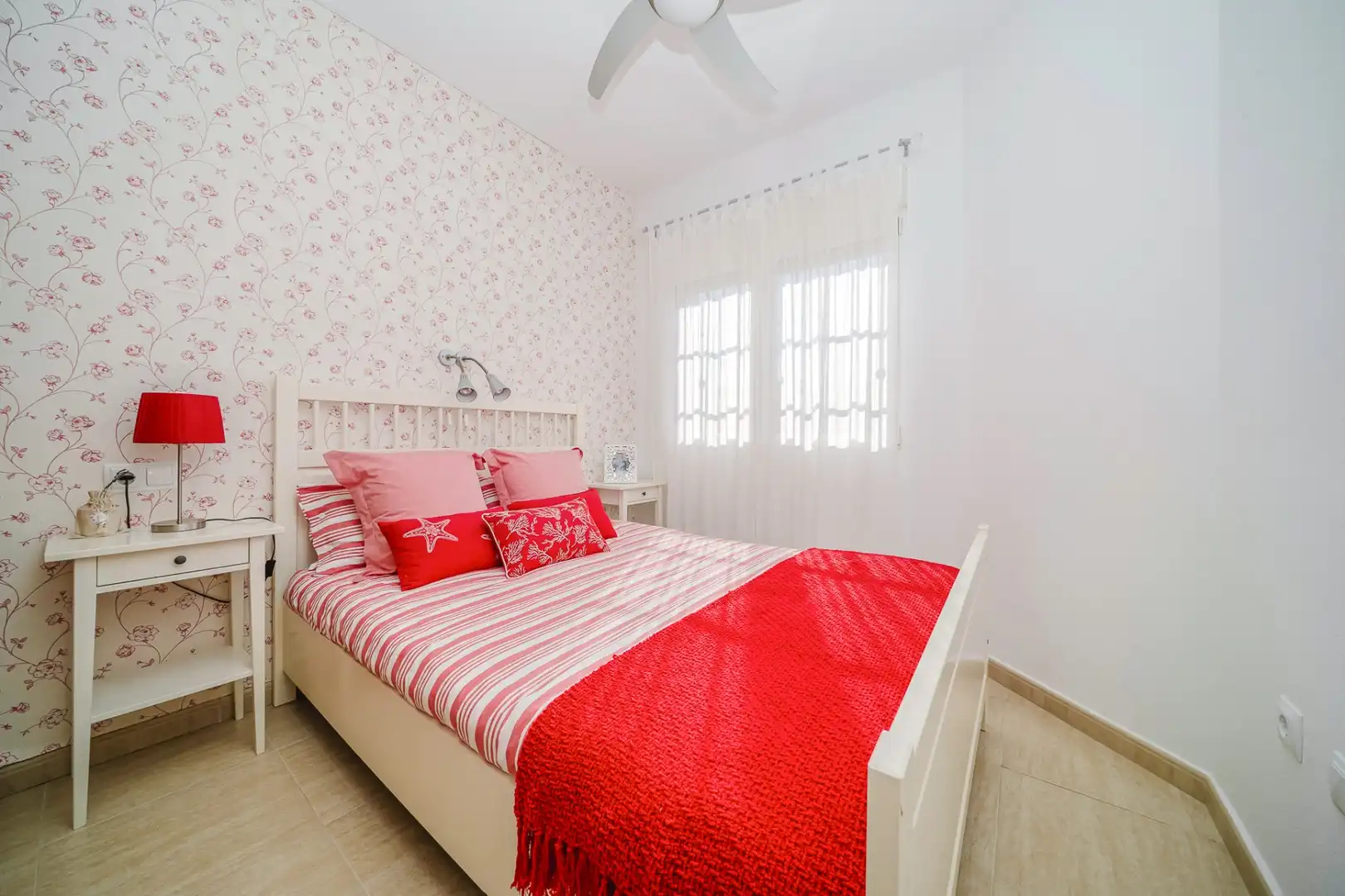 Dormitori de Casa o xalet en venda en Pilar de la Horadada amb Aire condicionat i Terrassa