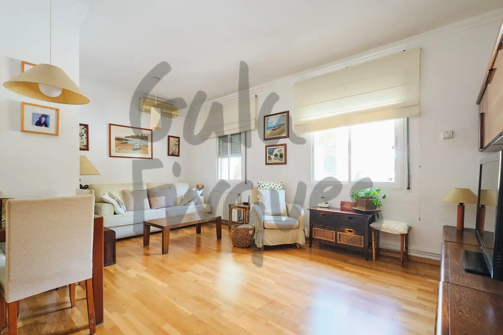 Sala de estar de Piso en venta en Barcelona con Aire acondicionado, Calefacción y Parquet