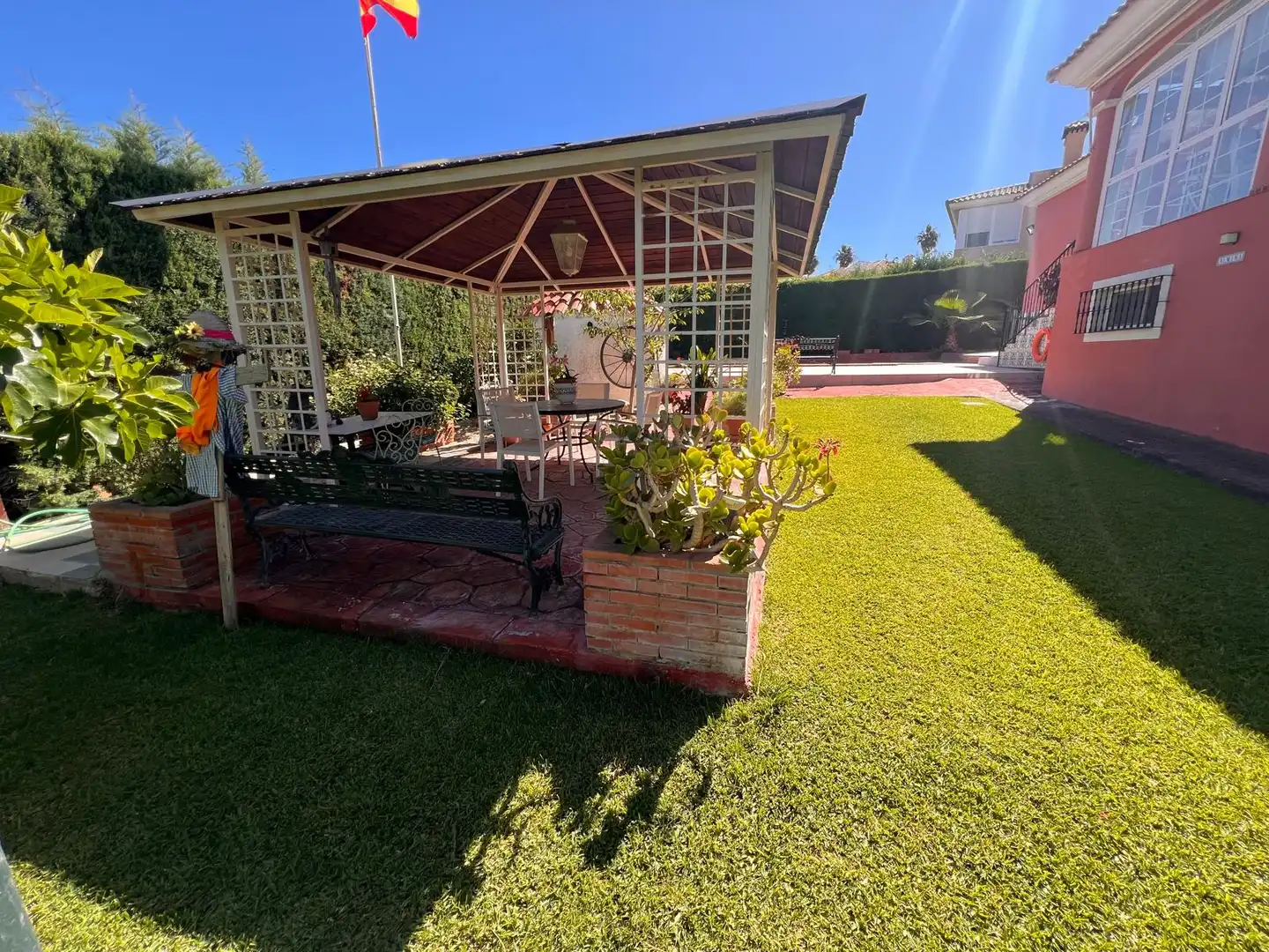 Jardí de Casa o xalet en venda en Badajoz amb Aire condicionat, Calefacció i Jardí privat