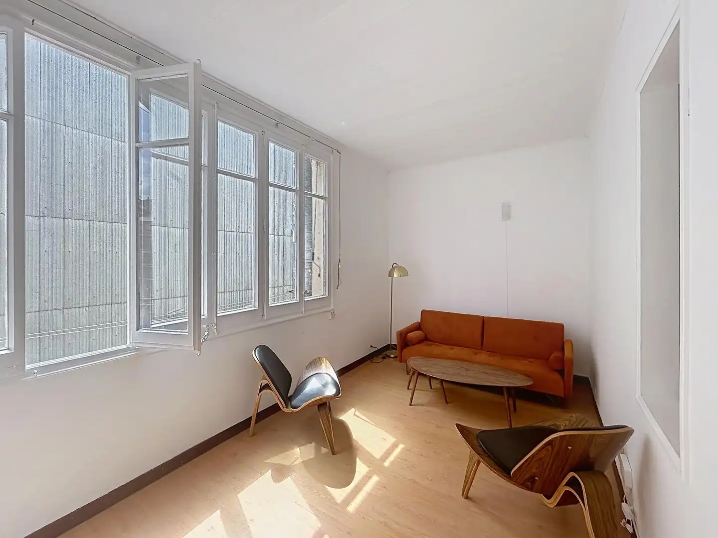 Living room of Flat for sale in Barcelona  with Furnished and Alarm