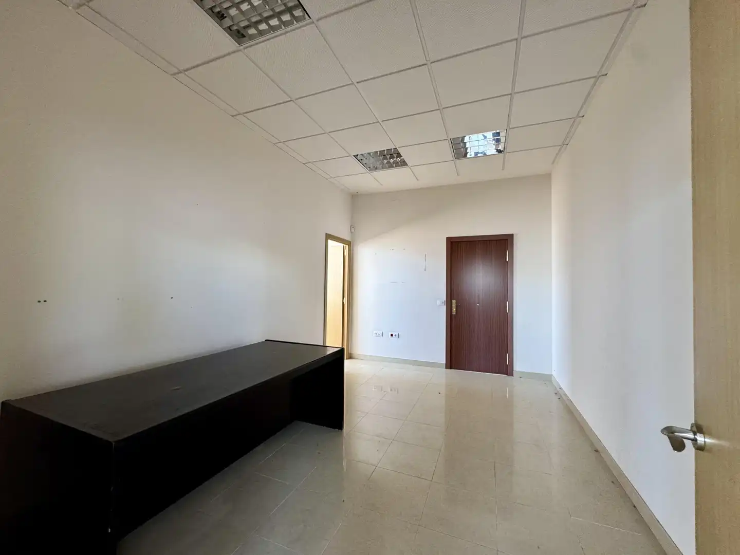 Gewerbefläche zum Verkauf in Av. de Castilleja de la Cuesta, 16, imagen 5