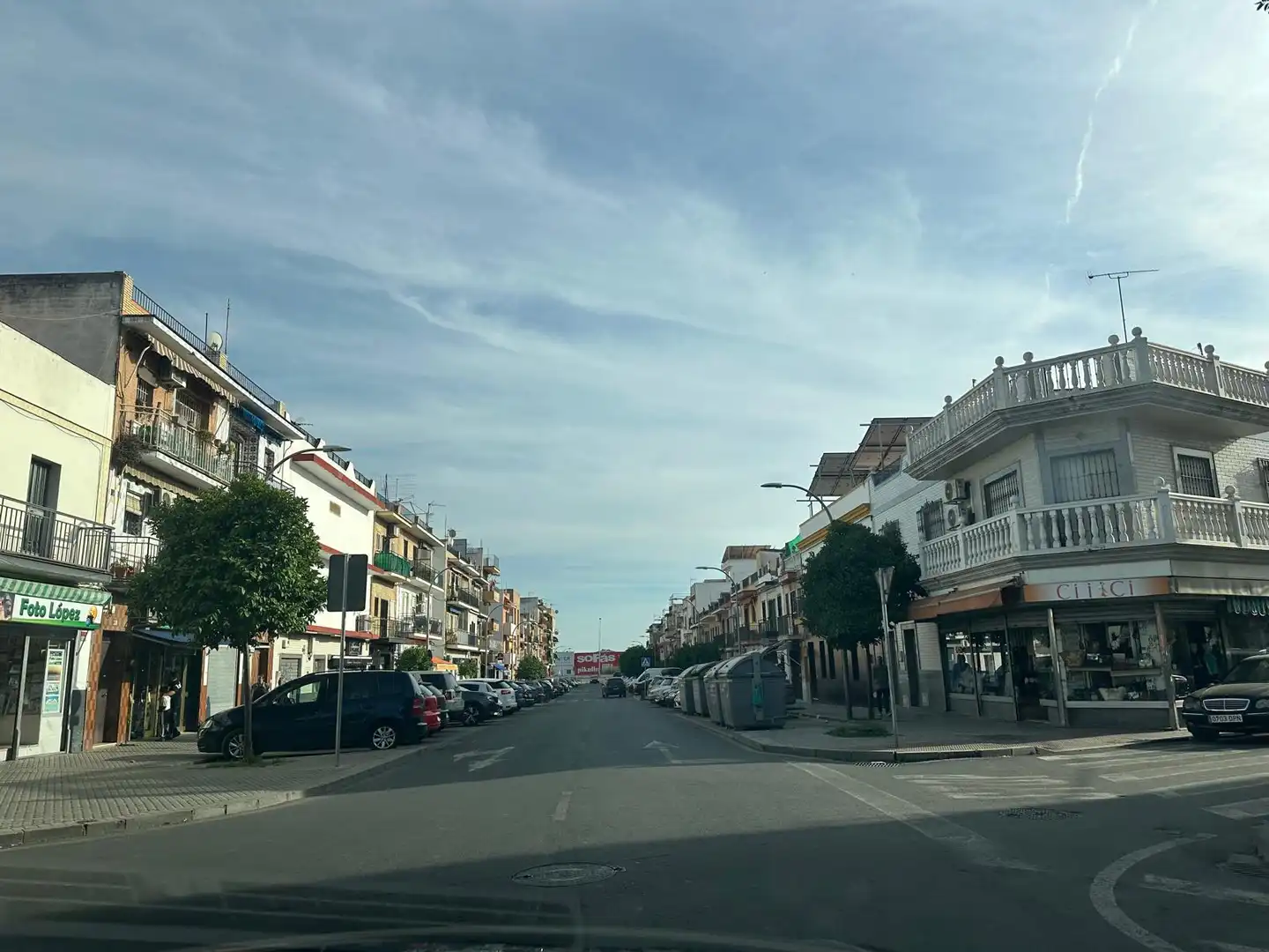 Exterior view of Houses for sale in Sevilla  with Air Conditioner