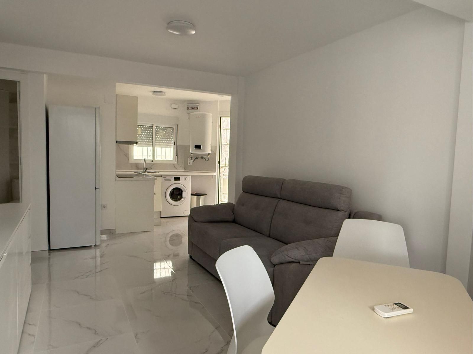 Living room of Apartment for sale in Benidorm  with Air Conditioner, Heating and Terrace