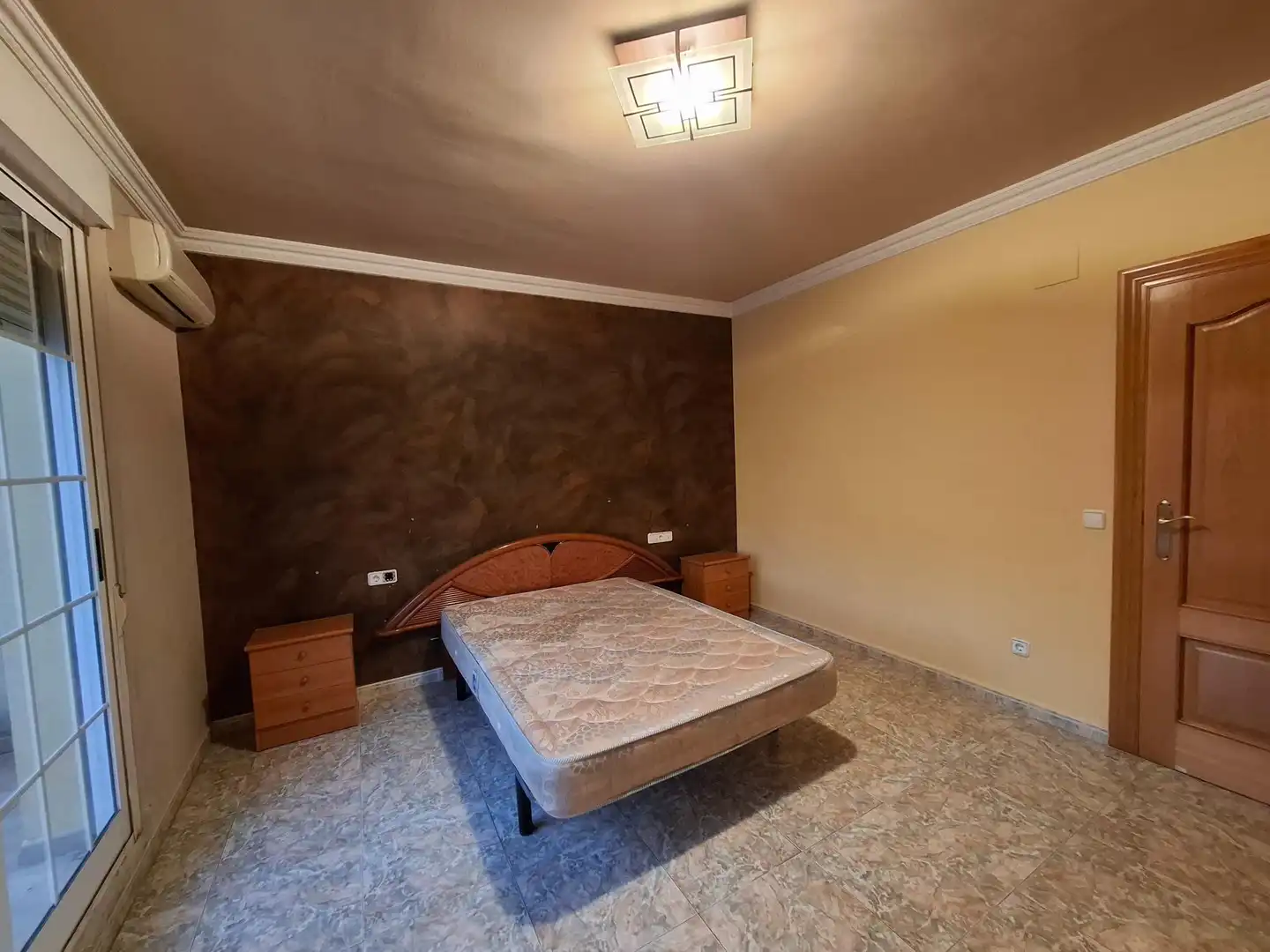 Schlafzimmer von Maisonette zum Verkauf in Castelló de Rugat mit Klimaanlage und Terrasse