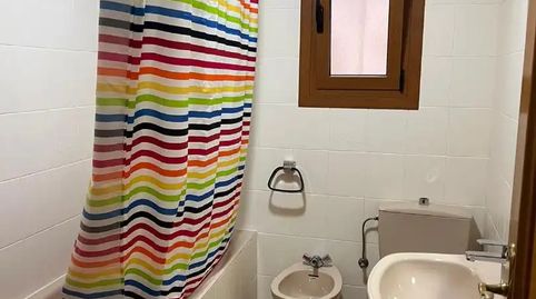 Foto 3 de Habitació a Carrer de Ricardo Martínez Llovet, 3, Sant Josep - Zona Hospital, Ontinyent