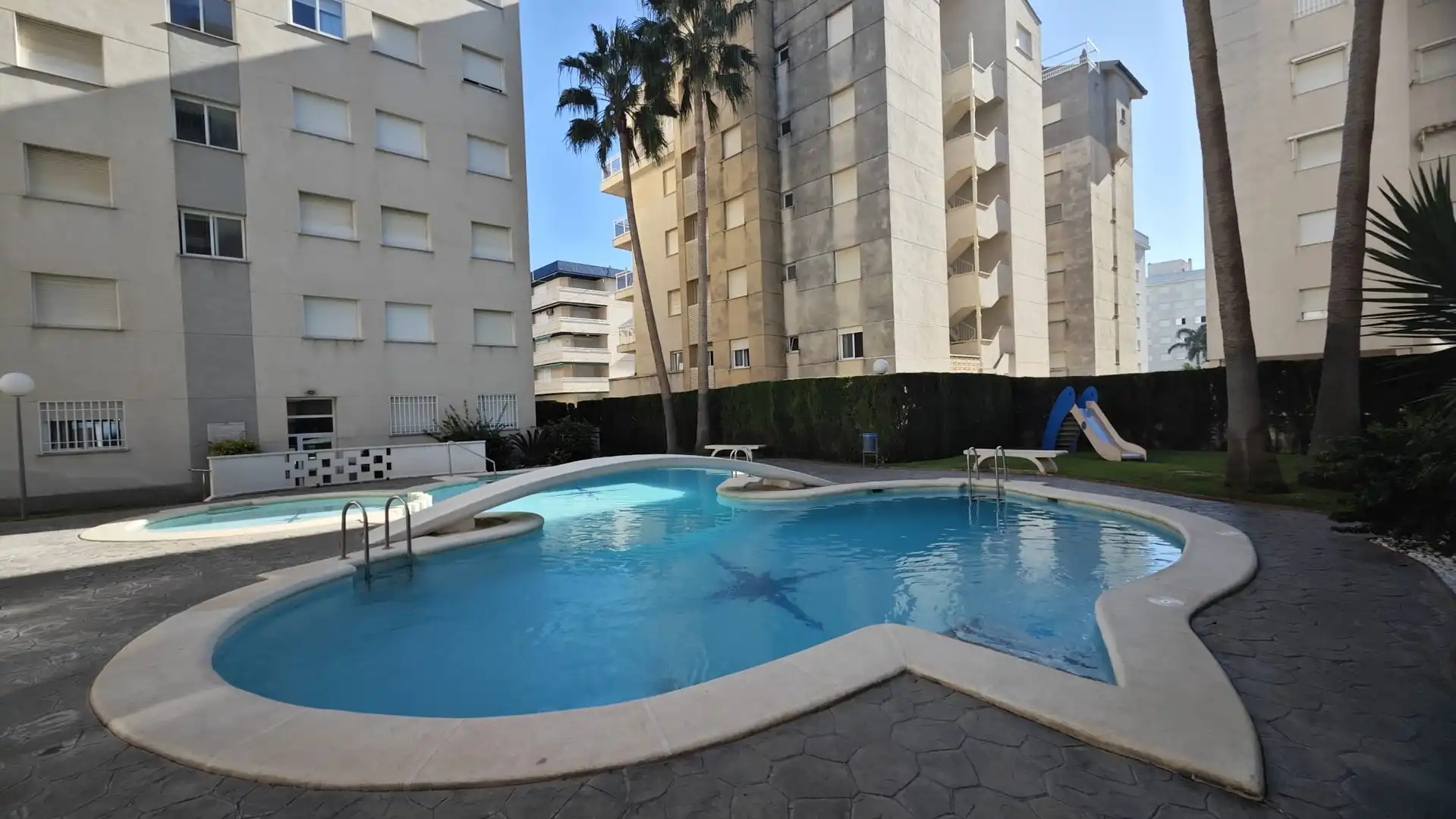 Piscina de Apartamento en venta en Daimús con Terraza, Piscina y Amueblado