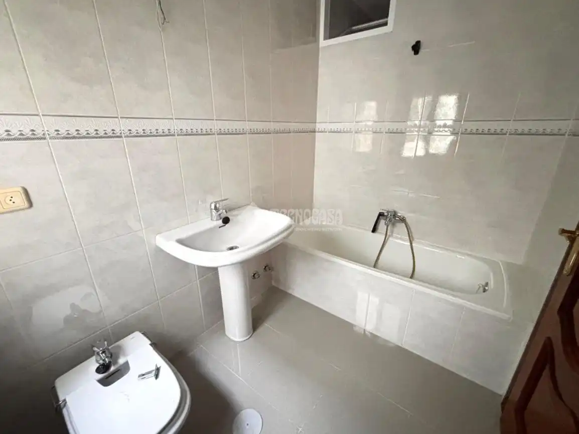 Flat with terrace for sale in C. Gral. Fresneda, imagen 5