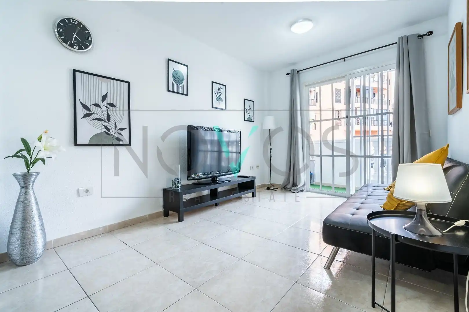Living room of Flat for sale in Adeje  with Furnished and Balcony