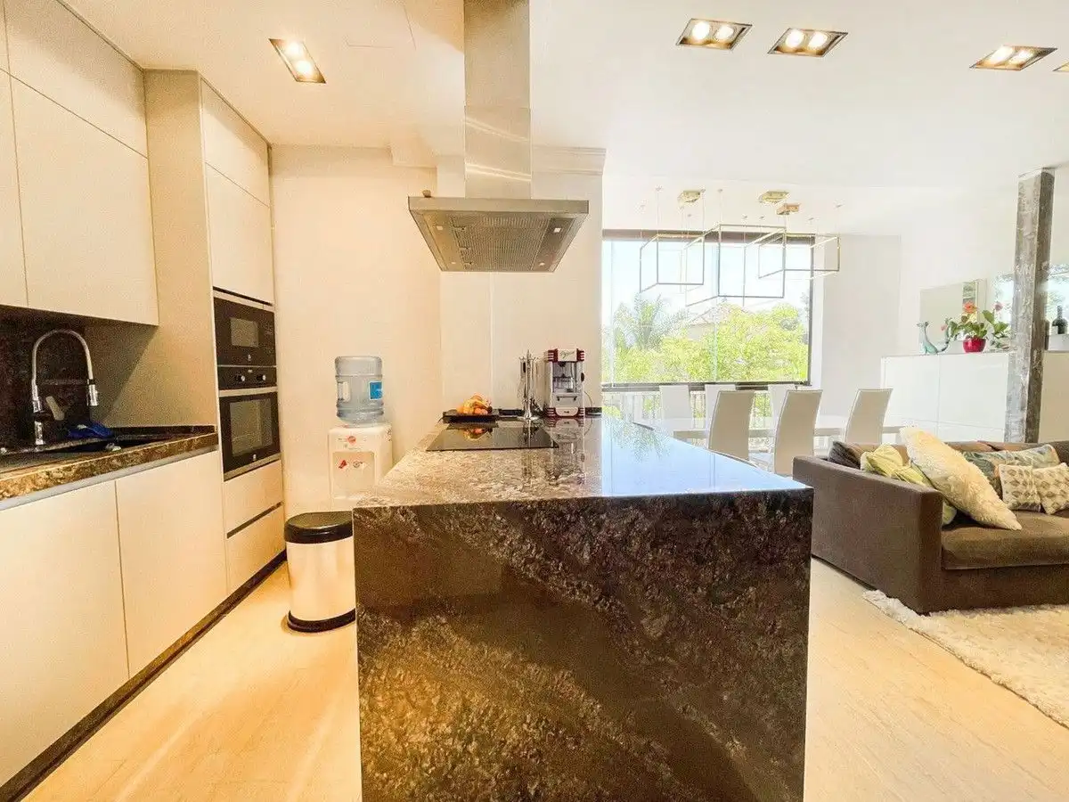 Apartamento de alquiler en Paraiso - Barronal