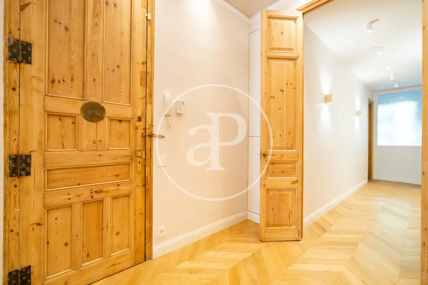 Piso en venta en Barcelona con Aire acondicionado, Calefacción y Terraza